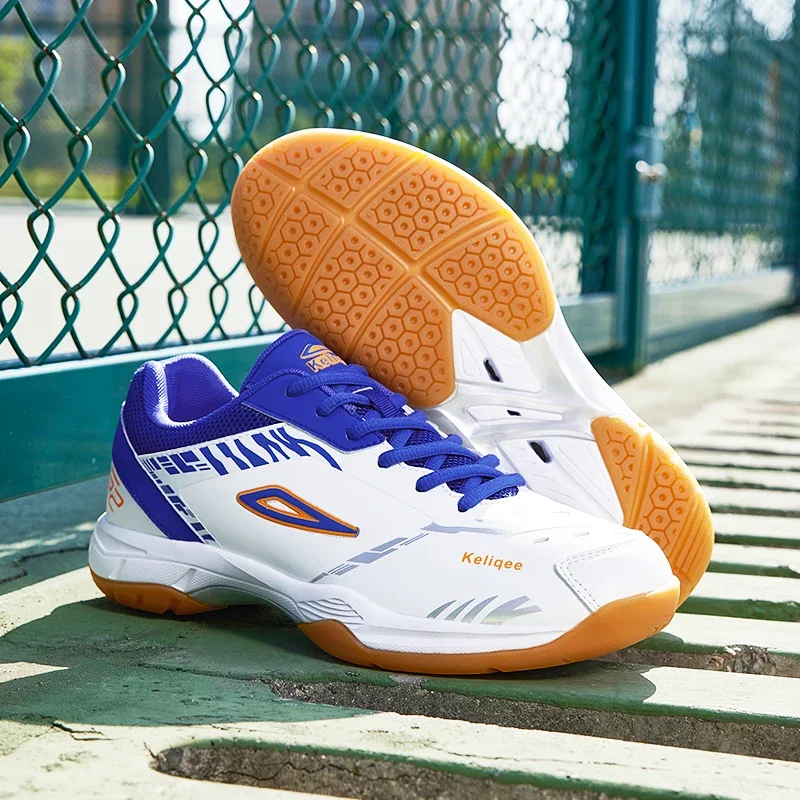 New Tennis Shoes Mens Badminto - đánh giá và giá Table Tennis Basic
